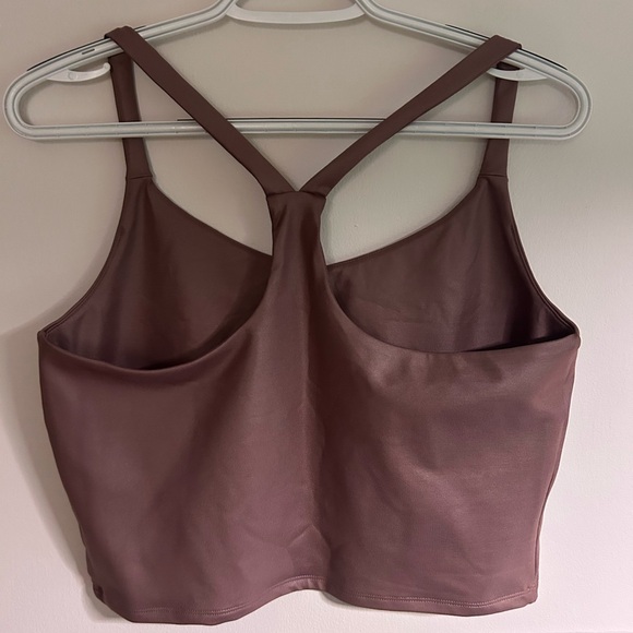 A&F stretchy metallic crop top - Picture 2 of 3